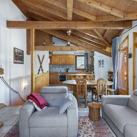 Chalet Familial Pour 8 A Le Praz Avec Wifi - Fr-1-568-44 *